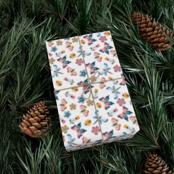 Butterflies Gift Wrap Papers, Beautiful Springtime Wrapping Paper